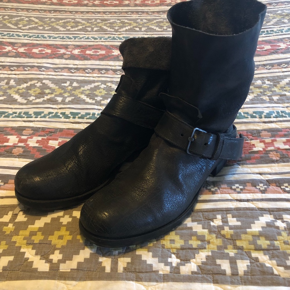 MA+ (Mauricio Amadei) men’s boots